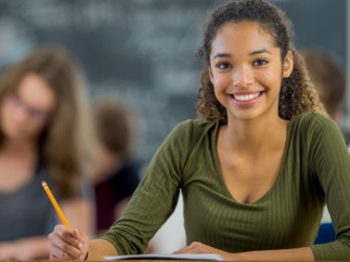 Les Banques Populaires et les Caisses d’Epargne lancent un plan de soutien aux étudiants et apprentis pour les aider financièrement à traverser cette période de crise