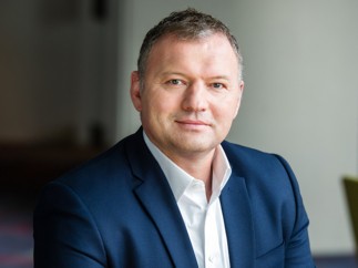 Fabrice Gourgeonnet est nommé directeur général du pôle Solutions et Expertises financières (SEF), membre du comité de direction générale de BPCE