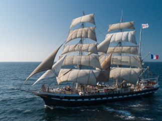 Marseille en vue pour les Jeunes Eclaireurs du Belem