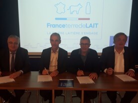 Signature de l'entrée du 4eme collège - Cniel