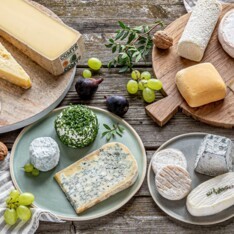 INTEGRATION D'UN ETIQUETAGE COMPLEMENTAIRE SUR LES FROMAGES AU LAIT CRU