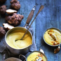 Velouté de topinambours au Brocciu