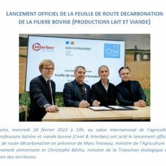 Communiqué de presse -  Lancement officiel de la feuille de route décarbonation de la filière bovine (lait et viande)