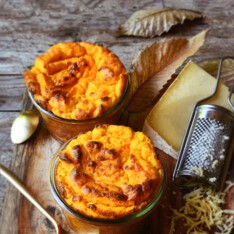 Soufflés à la carotte au cumin et au cantal