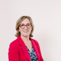 MARIE-ANDREE LUHERNE PORTRAIT