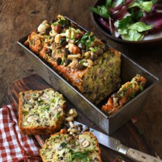 Cake aux champignons et abondance