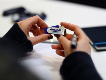 Amundi illustration clé USB
