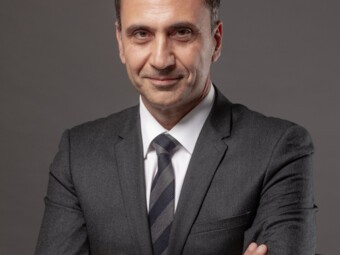 Robert Ogulluk.jpg