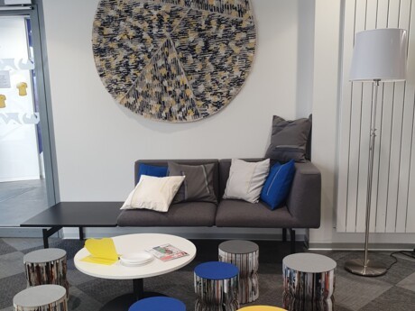 L’agence LCL de la Roquette décorée par Emmaüs