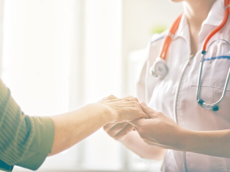 Le Crédit Agricole et la Banque européenne d’investissement s’unissent dans un nouveau partenariat pour les professionnels de santé