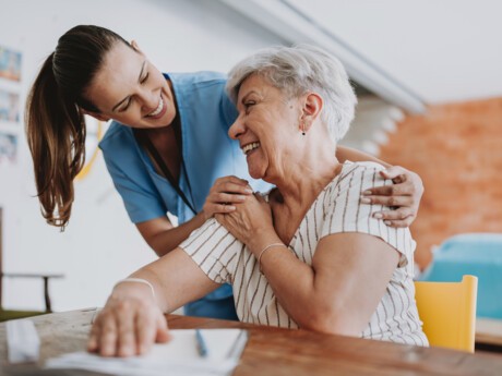 Crédit Agricole Santé & Territoires announces the signing of an agreement to acquire Petits-fils, the leading provider of at-home services for seniors in France, from Clariane
