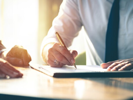 Amundi announces it has acquired 4.6% of ICG’s share capital