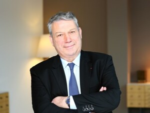Dominique Lefebvre