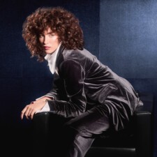 A4 CA AH 2526 Victoire 1.jpg