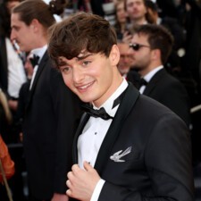 NOAH SCHNAPP (2).jpg