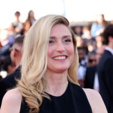 Julie Gayet (2).jpg