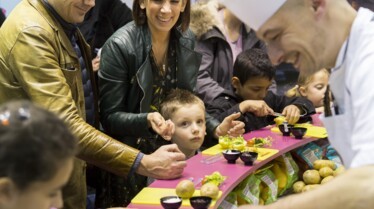 DISNEY TOUS EN FORME SALON DE L'AGRICULTURE  ENFANTS - PARMENTINE