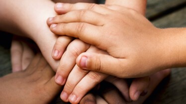 120 teaser DEMAIN EST A NOUS HD.jpg