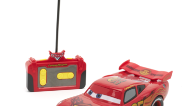 Voiture télécommandée Cars - Disney Store - 35.99€.png