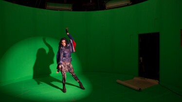 Rotten to the Core par Sofia Carson - 5.JPG