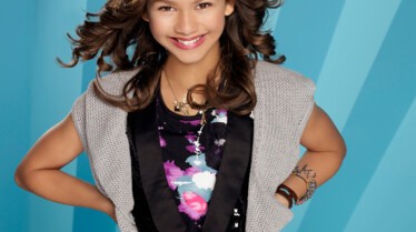 Zendaya (Shake it up) - Visuels