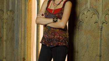 Selena Gomez (Les Sorciers de Waverly Place) - 2.jpg