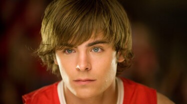 Troy (Zac Efron) - 3.jpg