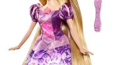 Pourpée Raiponce Enchantée Mattel.jpg