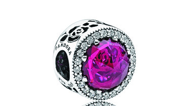 Disney Rose lumineuse de Belle.jpg