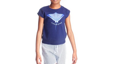 Okaidi T-shirt A world full of beauty porté (2).jpg