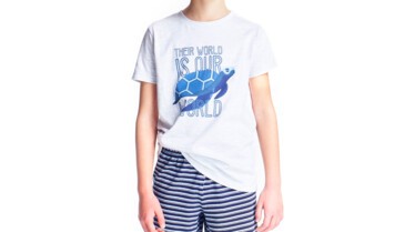 Okaidi T-shirt Their World is our World porté 2.jpg
