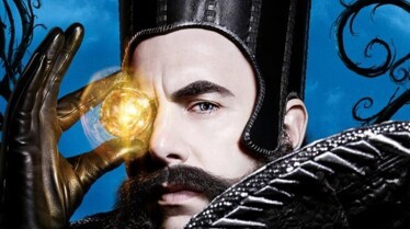 45945-affiche-sacha-baron-cohen-est-le-temps.jpg