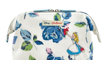 Disney x Cath Kidston trousse de toilette 2.jpg