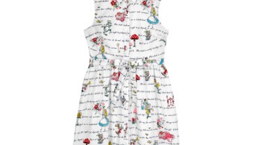 Disney x Cath Kidston Robe Alice (2).jpg