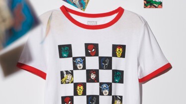 FA18_Classics_Marvel_Elevated_VN0A3QX5KSF_AVENGERSRINGERTEE_WHITE_RACINGRED_3.jpg