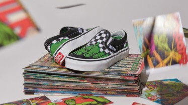 FA18_Classics_Marvel_Elevated_VN0A32QIU44_UYClassicSlipOn_Hulk_checkerboard6.jpg