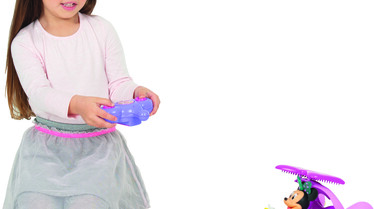 Minnie RC IMC Lifestyle.jpg