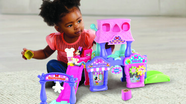 Vtech_TutTut Boutique Minnie lifestyle.jpg