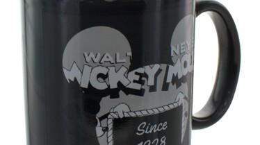 Mickey Mouse Heat Change Mug (1).jpg