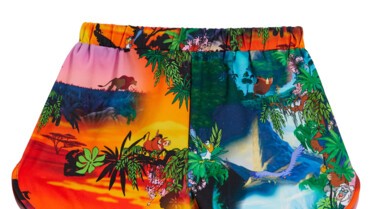 Disney The Lion King x ASOS DESIGN shorts co-ord in sunset print - 34,99 euros.jpg