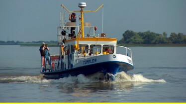 Elbe vu du ciel  De Schnackenburg à Hambourg.jpg