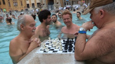 Echappées belles  Budapest, la perle du Danube.jpg