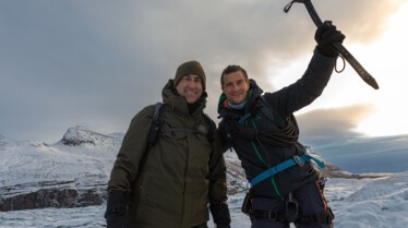 En pleine nature avec Bear Grylls  L’Islande avec Rob Riggle.jpg