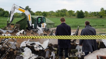 Air Crash  Catastrophe à Bucarest (2).jpg