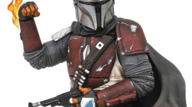 1- Mandalorian Bust by Diamond Select.jpg