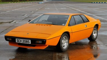 CarSOS - Lotus Esprit (2).jpg