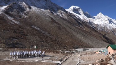 Ne dites pas à ma mère  Que je suis au Pakistan (1).JPG