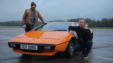 CarSOS - Lotus Esprit.jpg