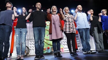 Sous les feux de la rampe - EP1S1 (4).jpg