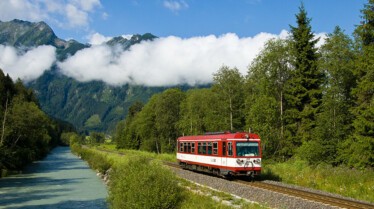 Un train à travers  L'Autriche.jpg